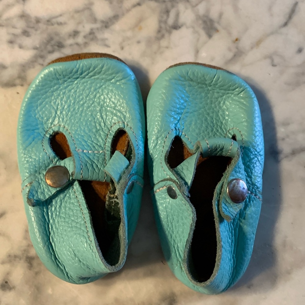 Aqua Green Mon Petit Shoes T-Straps Baby Toddler Size 4 Soft Soles